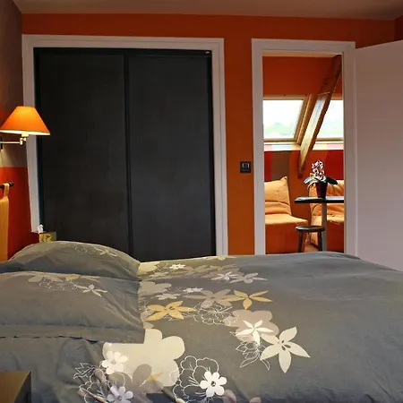Hotel De La 2*